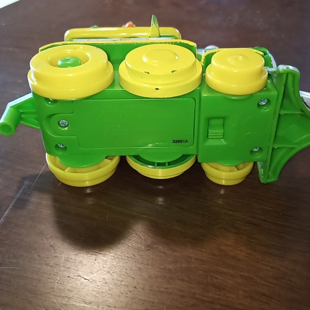 Sesame Street Rails & Roads Ernie Farm Train Playskool 2013 Hasbro Talks-Works